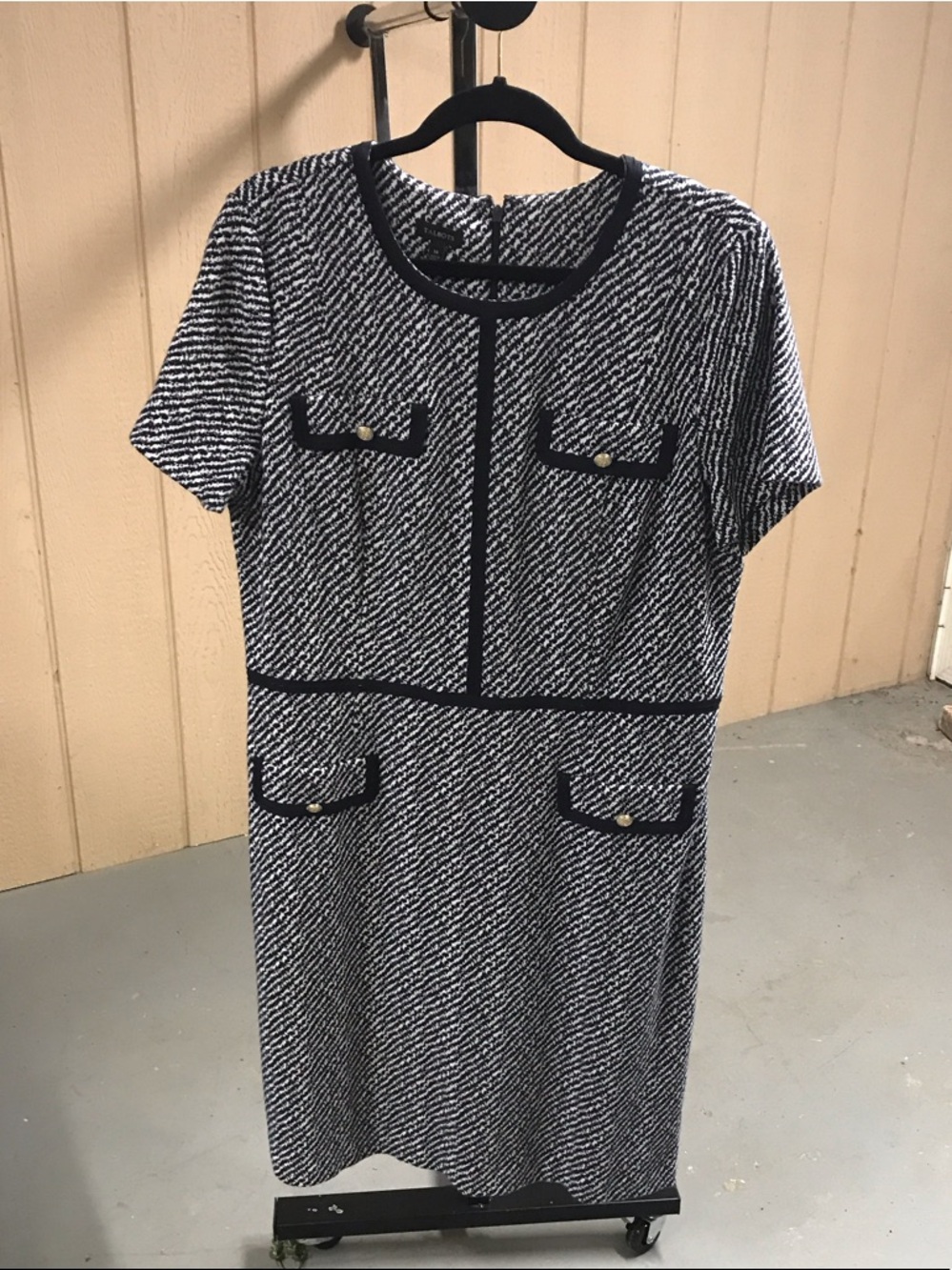 Talbots Black and White Short Sleeve Midi Shift Dress